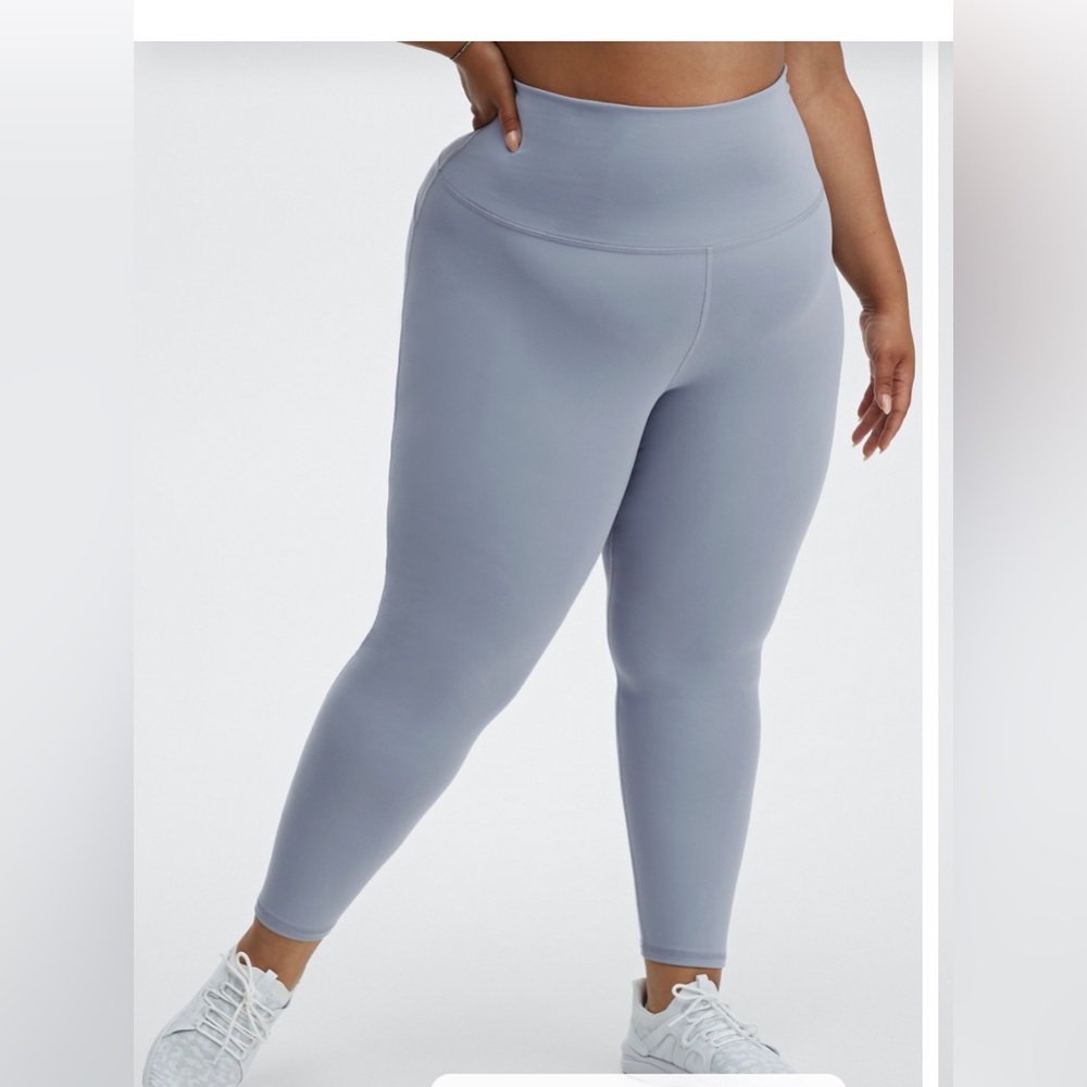 Fabletic
PureLuxe Ultra High-Waisted 7/8 Legging NWT XL